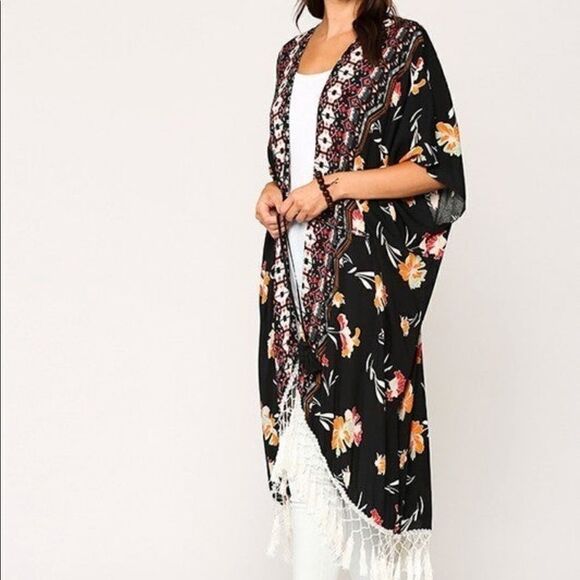 New GiGio Dreams Come True Kimono black and bright floral pattern with fringe sw - Picture 3 of 13